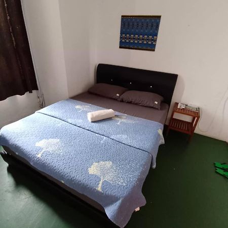 Tabun Homestay Miri Ngoại thất bức ảnh