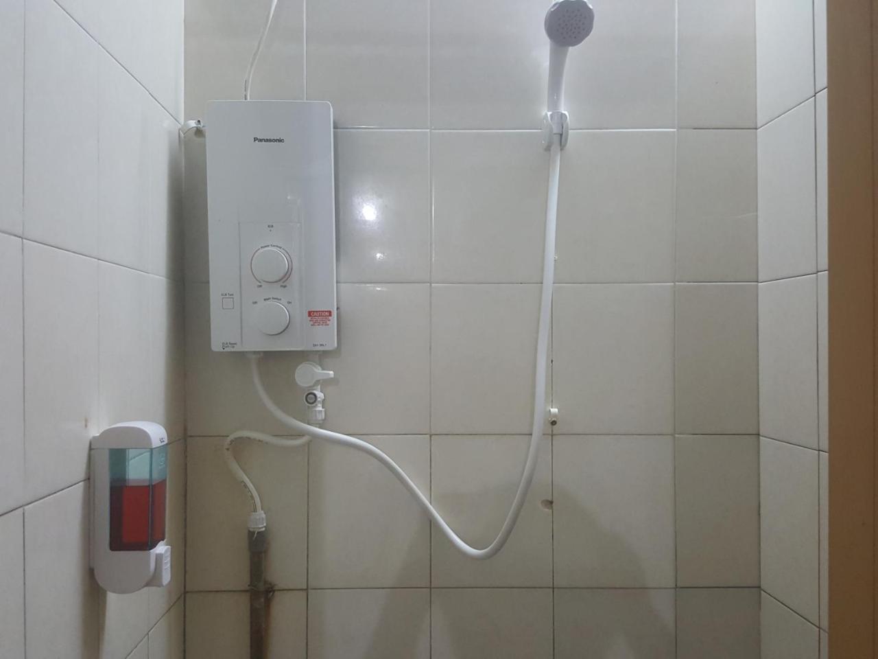 Tabun Homestay Miri Ngoại thất bức ảnh